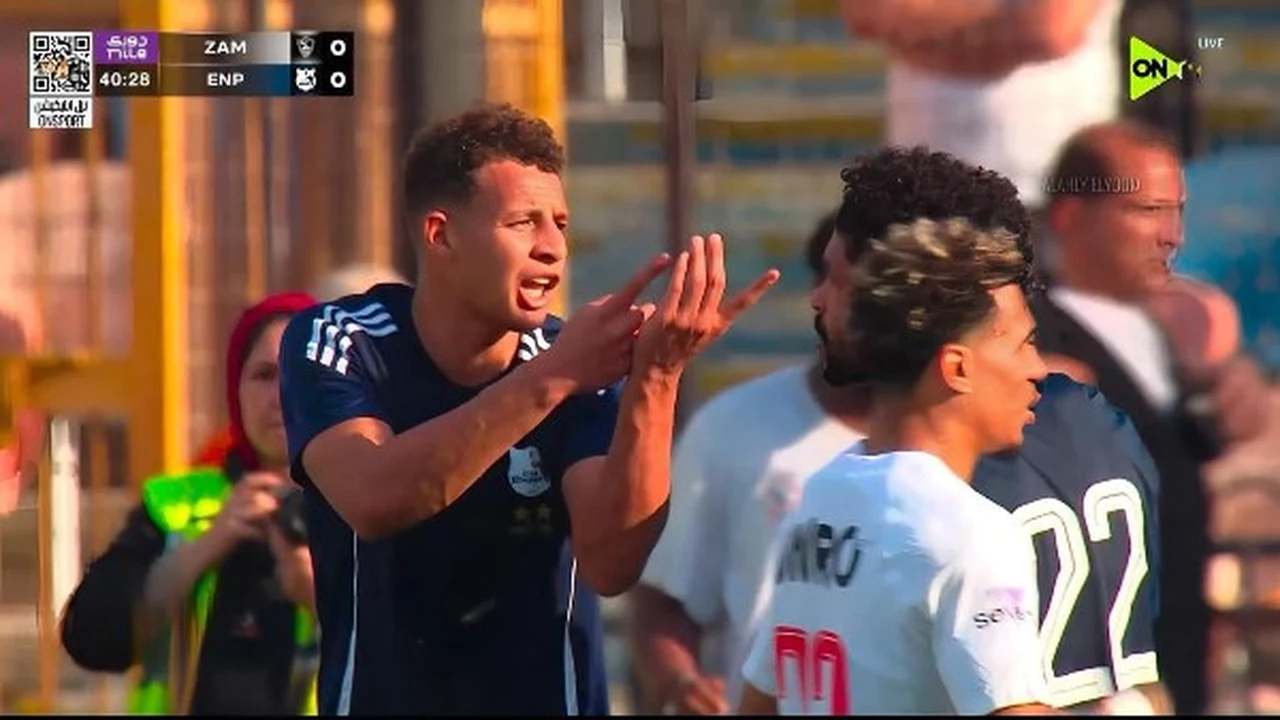 إعلامي بعد الشوط الأول للزمالك وإنبي: مش مطمن ربنا يسترها